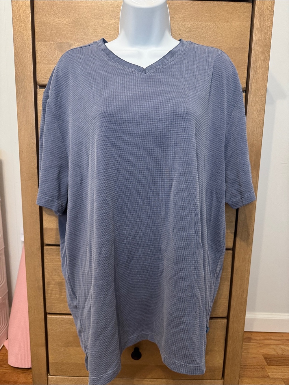 Tommy Bahama V-Neck Short Sleeve Shirt in Slate Blue